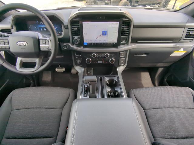 Photo of 2025 Space White Metallic Ford F-150