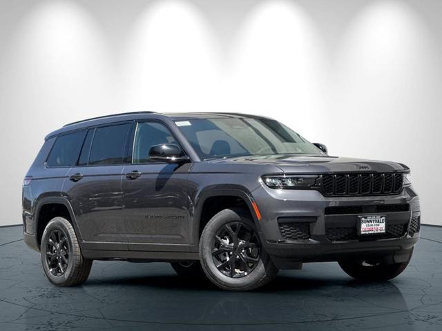 Photo of 2025 Baltic Gray Metallic Clearcoat Jeep Grand Cherokee L