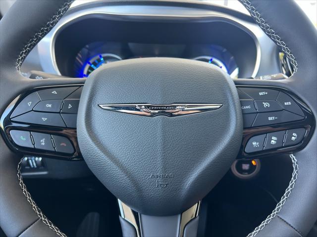 Photo of 2025 Fathom Blue Pearlcoat Chrysler Pacifica Hybrid
