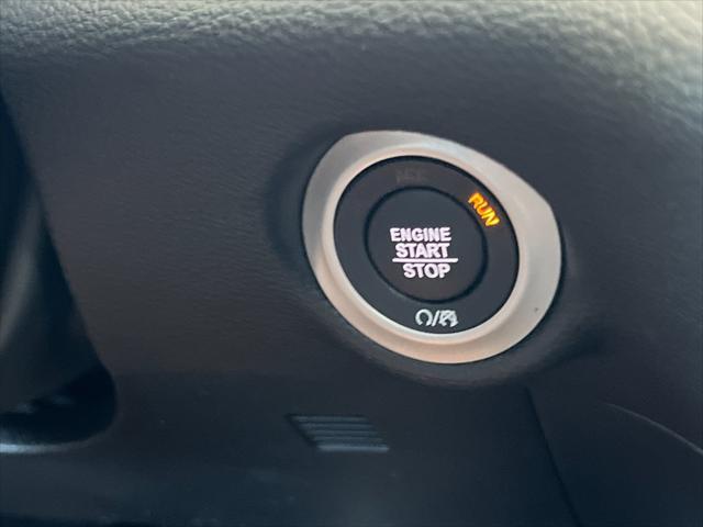 Photo of 2025 Fathom Blue Pearlcoat Chrysler Pacifica Hybrid