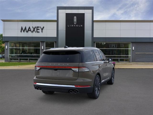 Photo of 2025 Harbor Gray Lincoln Aviator