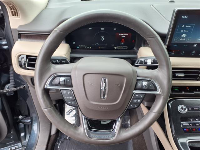 Photo of 2022 Flight Blue Clearcoat Metallic Lincoln Nautilus