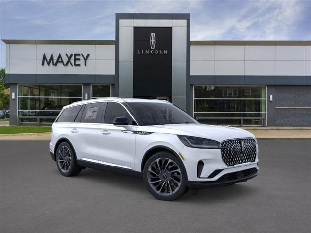 Photo of 2025 Pristine White Lincoln Aviator