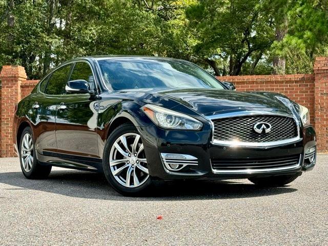 2018 Infiniti Q70