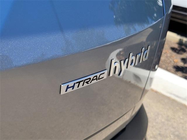 Photo of 2025 Shimmering Silver Hyundai TUCSON Hybrid