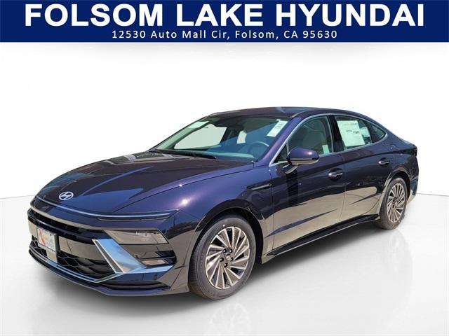 Photo of 2025 Carbon Blue Hyundai SONATA Hybrid