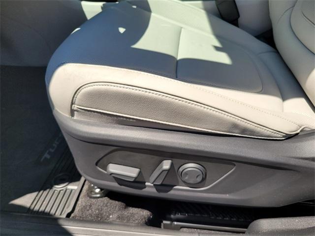 Photo of 2025 Deep Sea Hyundai TUCSON Hybrid