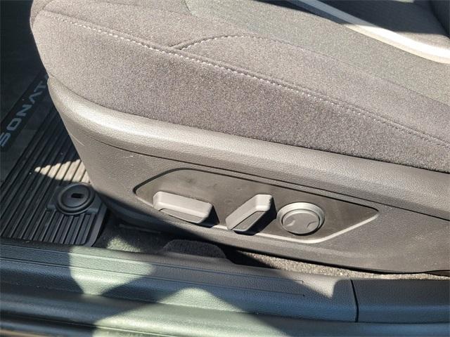 Photo of 2025 Blue Hyundai SONATA