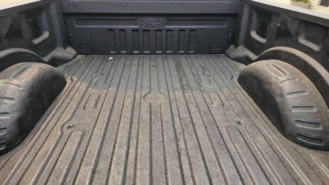 Photo of 2017 White Ford F-250