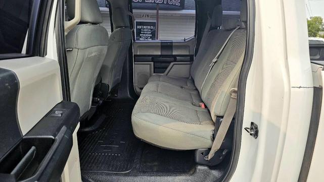 Photo of 2017 White Ford F-250