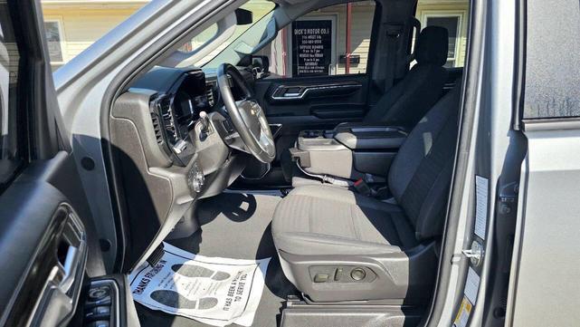 Photo of 2024 Gray Chevrolet Silverado 1500