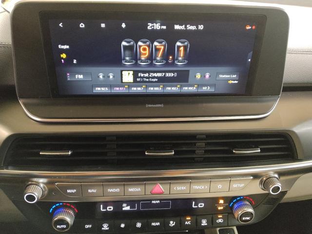 Photo of 2022 Dark Moss Kia Telluride