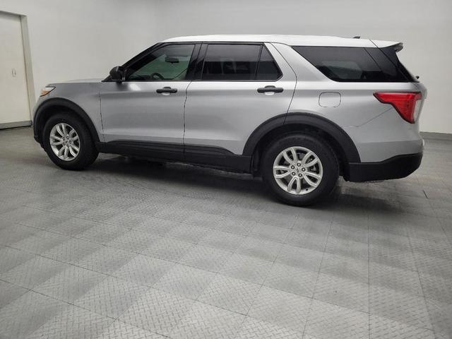 Photo of 2021 Iconic Silver Metallic Ford Explorer