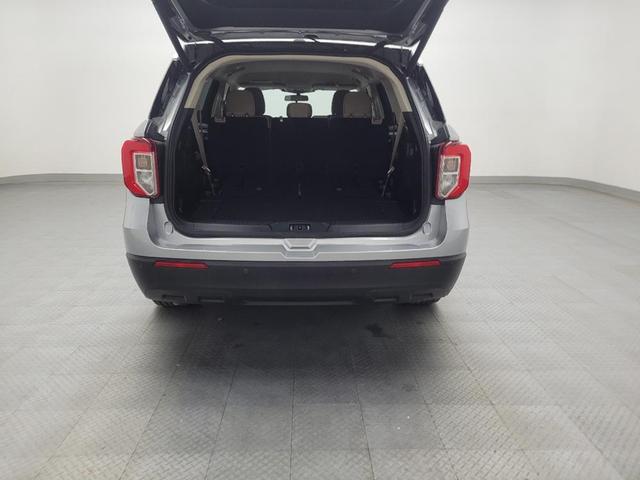 Photo of 2021 Iconic Silver Metallic Ford Explorer