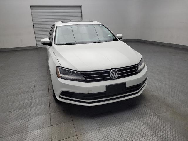 Photo of 2017 White Volkswagen Jetta