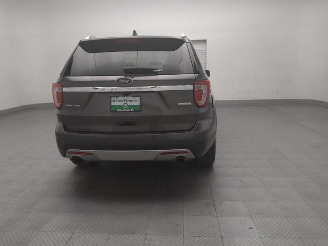 Photo of 2017 Magnetic Metallic Ford Explorer