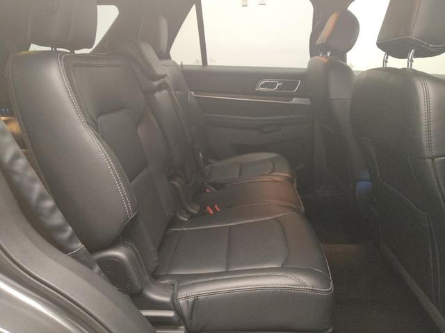Photo of 2017 Magnetic Metallic Ford Explorer