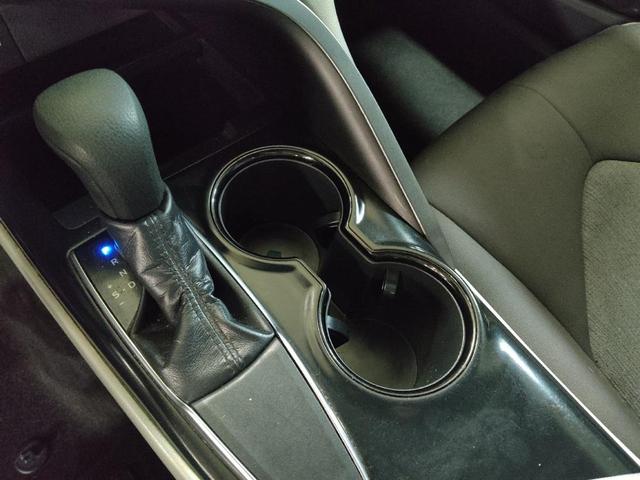 Photo of 2019 Celestial Silver Metallic Toyota Camry