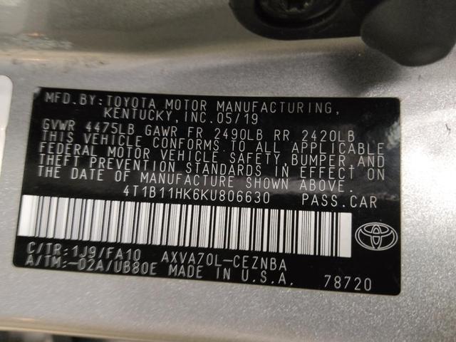 Photo of 2019 Celestial Silver Metallic Toyota Camry