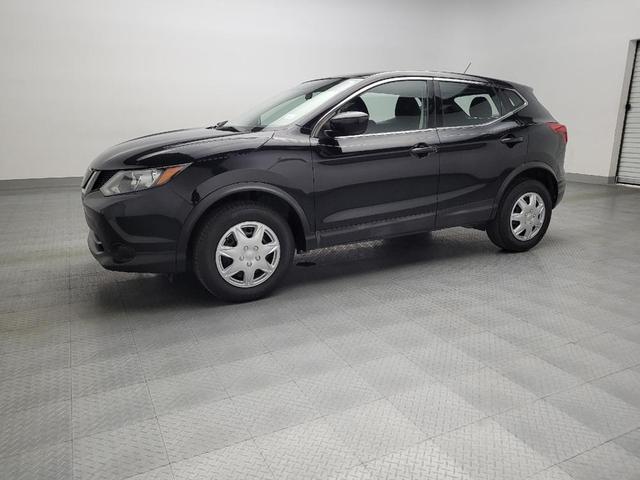 Photo of 2019 Magnetic Black Pearl Nissan Rogue Sport