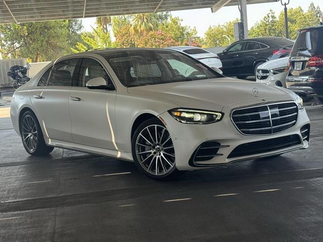 Photo of 2022 MANUFAKTUR Cashmere White Magno Mercedes-Benz S-Class