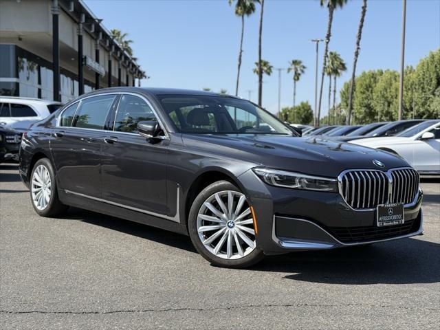 2022 BMW 740