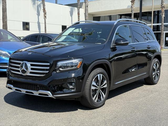 Photo of 2025 Night Black Mercedes-Benz GLB 250