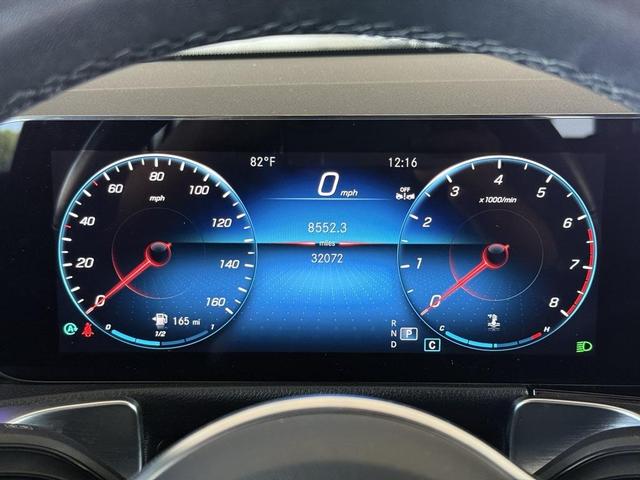 Photo of 2023 Black Mercedes-Benz GLB 250