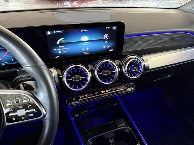Photo of 2023 Black Mercedes-Benz GLB 250