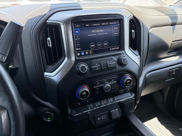 Photo of 2022 Silver Ice Metallic Chevrolet Silverado 1500