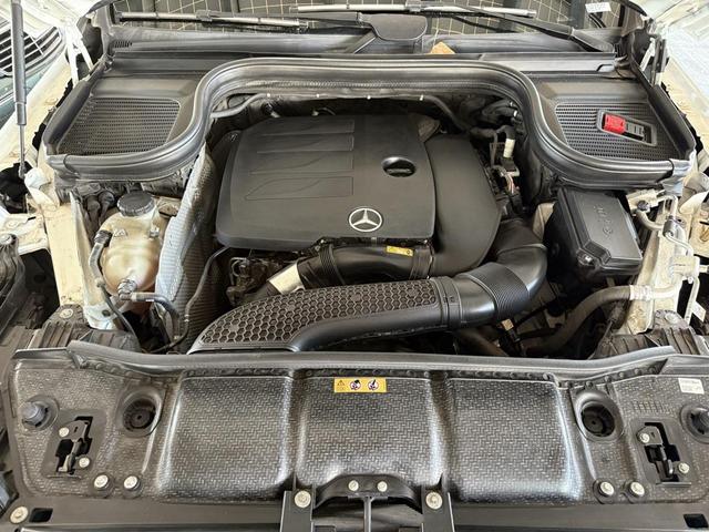 Photo of 2022 Polar White Mercedes-Benz GLE 350