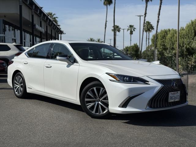 2020 Lexus Es 300h