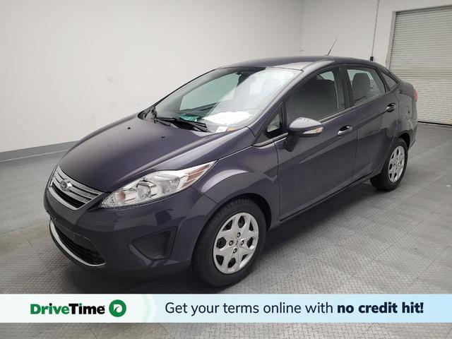 Photo of 2013 Violet Grey Metallic Ford Fiesta