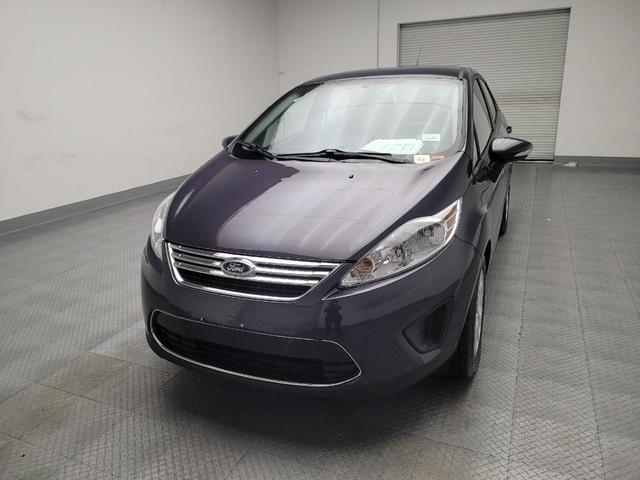 Photo of 2013 Violet Grey Metallic Ford Fiesta