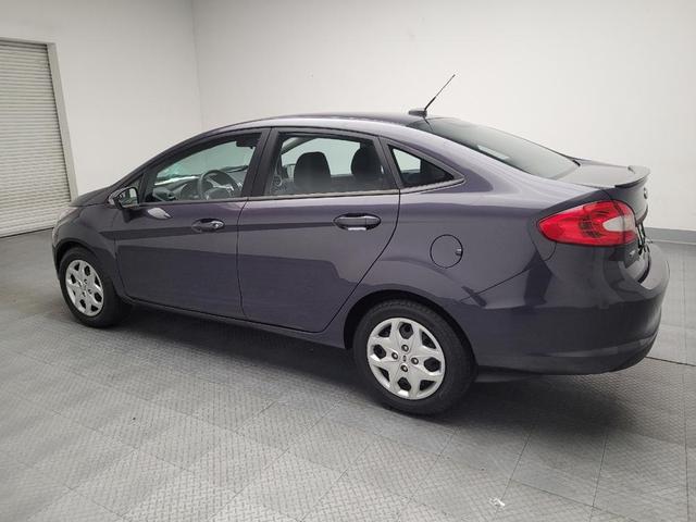 Photo of 2013 Violet Grey Metallic Ford Fiesta