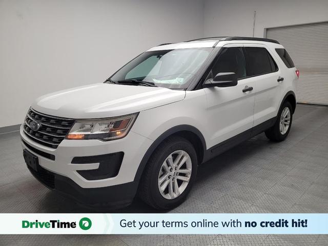 Photo of 2017 Oxford White Ford Explorer