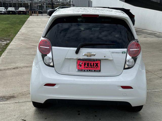 Photo of 2016 Summit White Chevrolet Spark EV
