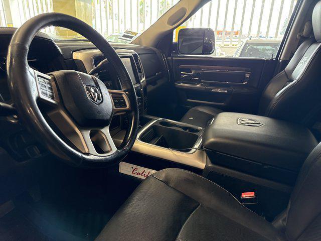 Photo of 2018 Bright White Clearcoat RAM 3500