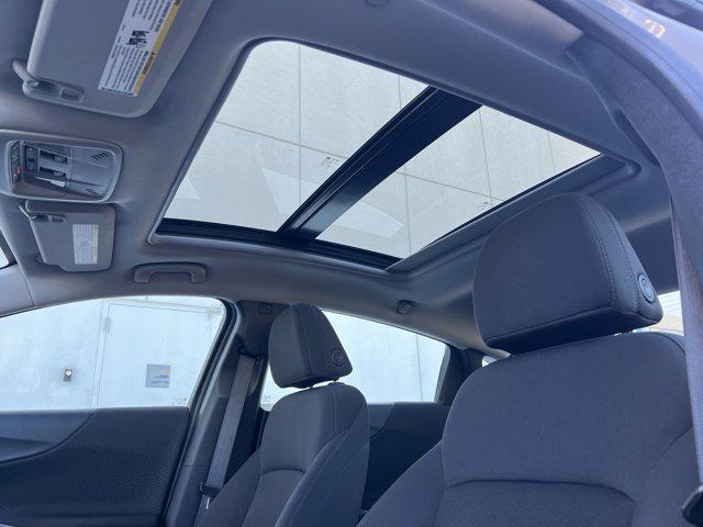 Photo of 2023 Mineral Gray Metallic Chevrolet Malibu