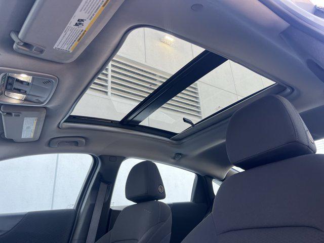 Photo of 2023 Summit White Chevrolet Malibu