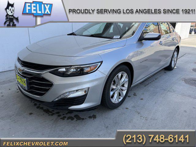 Photo of 2019 Silver Ice Metallic Chevrolet Malibu Hybrid