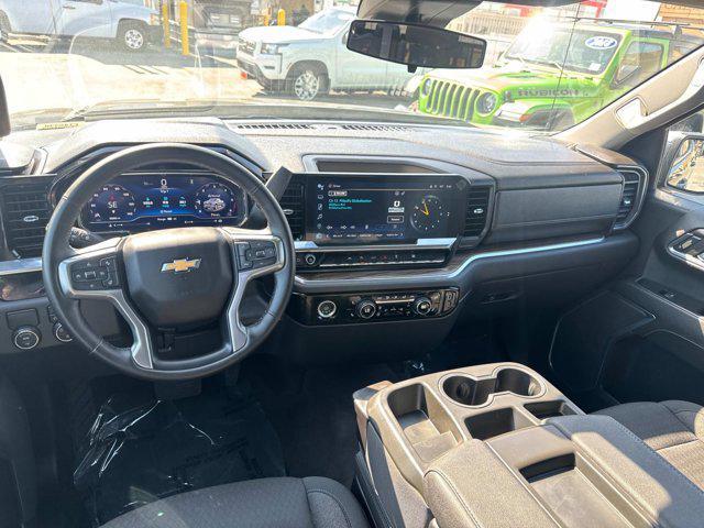 Photo of 2023 Black Chevrolet Silverado 1500
