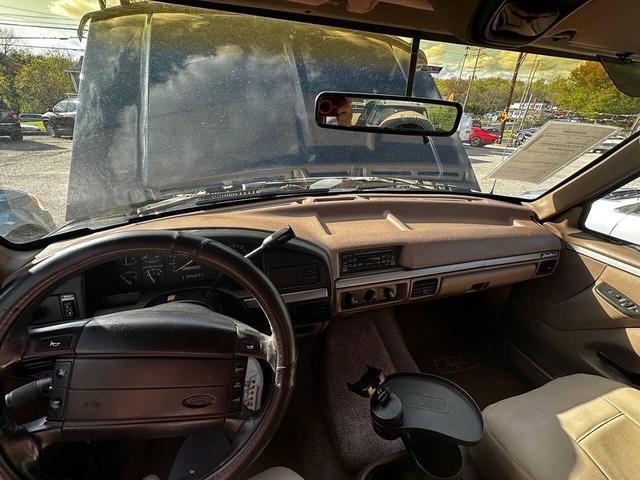 Photo of 1995 Dark Tourmaline Pearl Metallic Ford Bronco