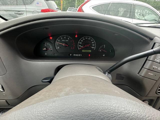 Photo of 2001 True Blue Clearcoat Metallic Mercury Villager