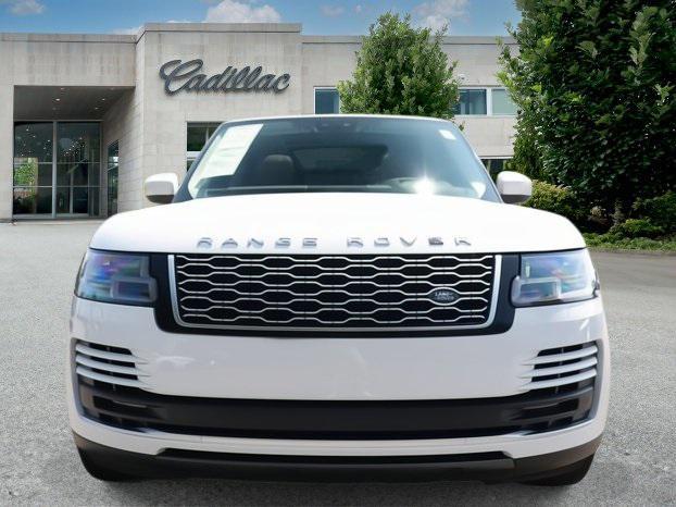 Photo of 2019 White Land Rover Range Rover