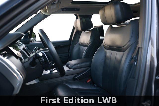Photo of 2022 Gray Land Rover Range Rover