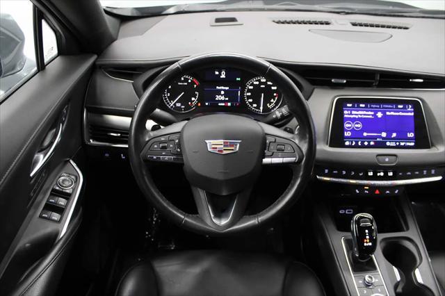 Photo of 2023 Argent Silver Metallic Cadillac XT4