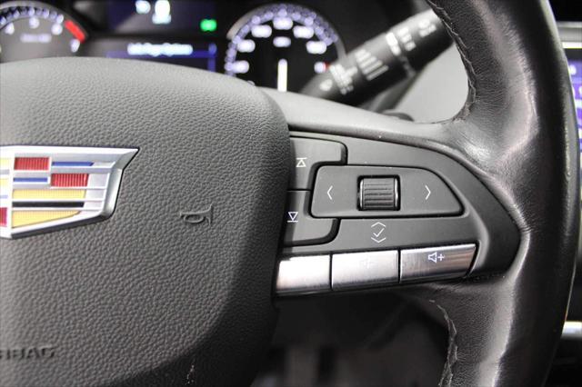 Photo of 2023 Argent Silver Metallic Cadillac XT4