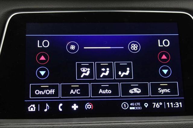 Photo of 2023 Argent Silver Metallic Cadillac XT4