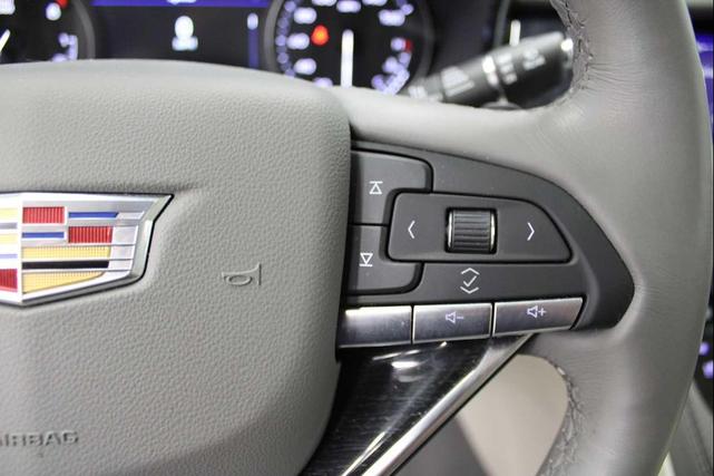 Photo of 2024 Argent Silver Metallic Cadillac XT6